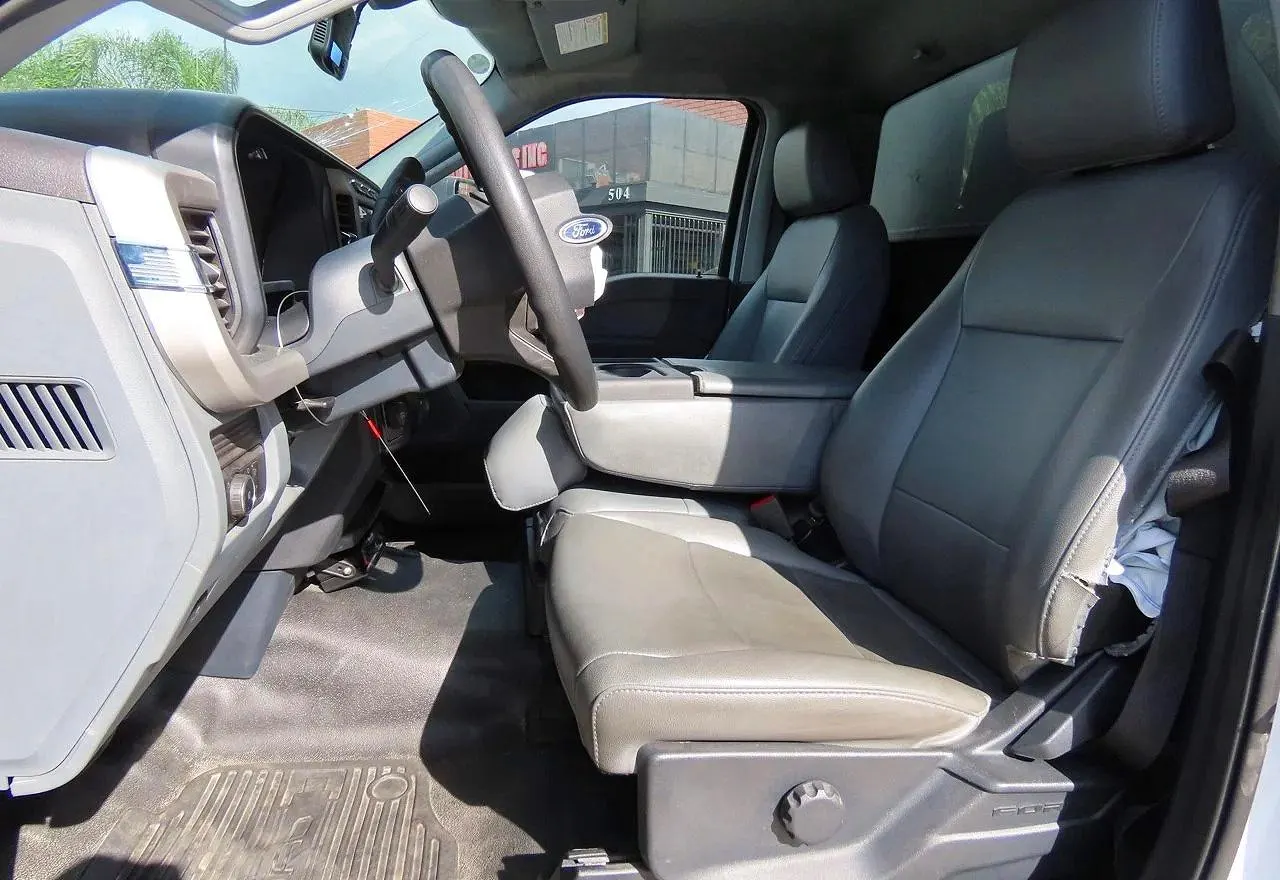 2024 Ford Super Duty F-450 DRW XL