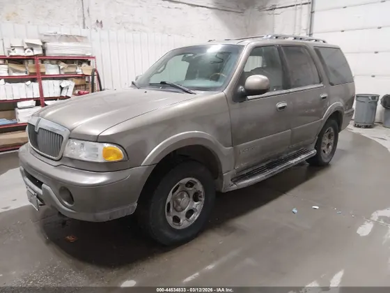 2002 Lincoln Navigator