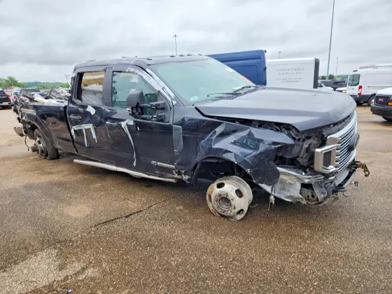 2022 Ford Super Duty F-350 DRW XL