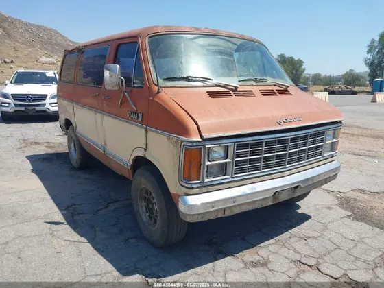 1982 Dodge RAM B250