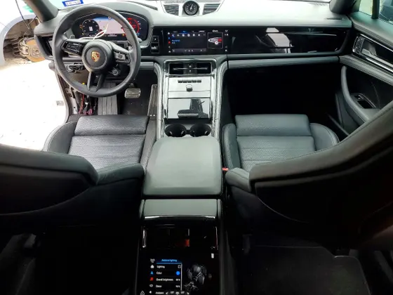 2025 Porsche Panamera