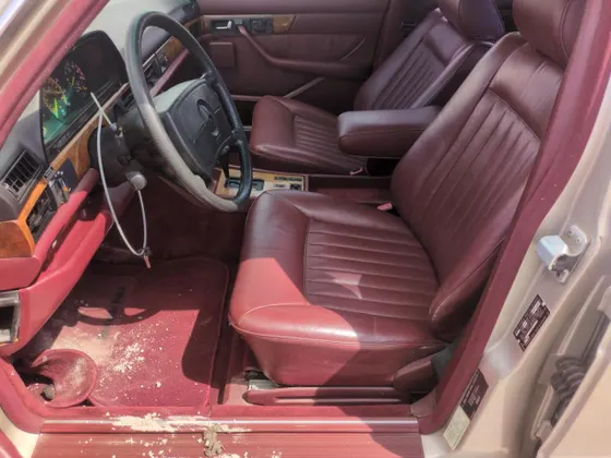 1985 Mercedes-Benz 500 Series 500SEL