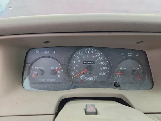 2005 Mercury Grand Marquis GS