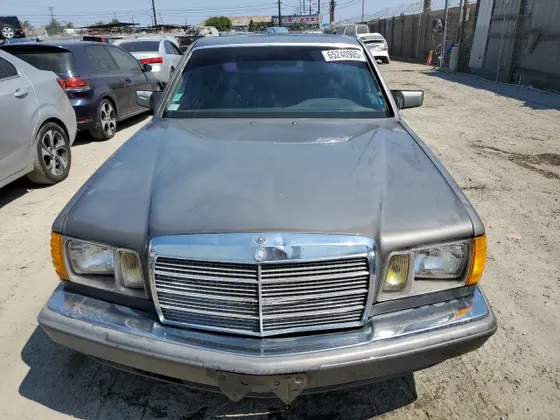 1985 Mercedes-Benz 500 Series 500SEL