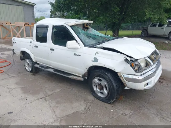 2000 Nissan Frontier 4WD XE