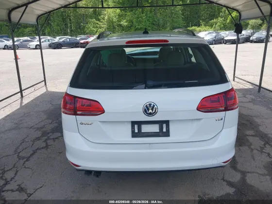 2015 Volkswagen Golf SportWagen TDI S