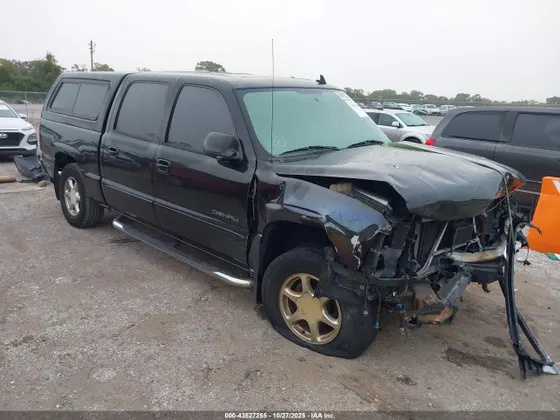 2006 GMC Sierra Denali DENALI