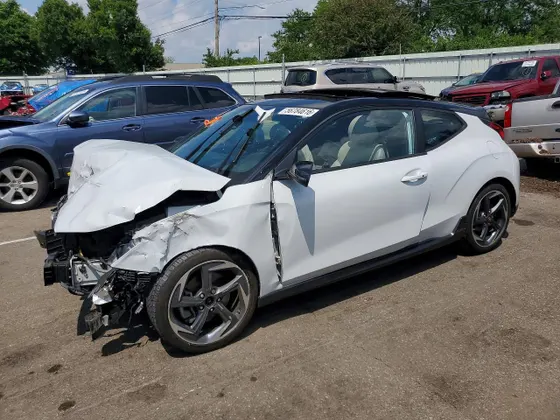 2019 Hyundai Veloster Turbo Ultimate