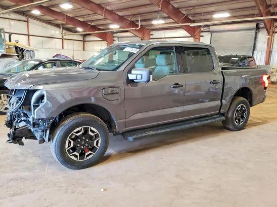 2023 Ford F-150 Lightning Pro