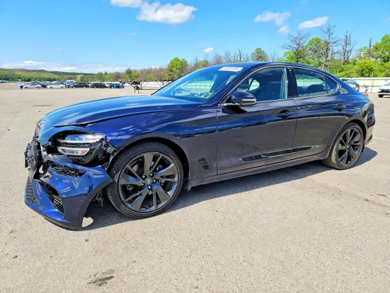 2023 Genesis G70 2.0T