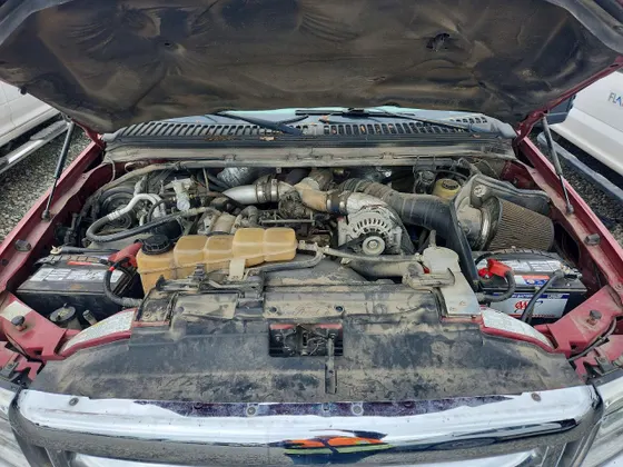 2001 Ford Super Duty F-350 DRW XL