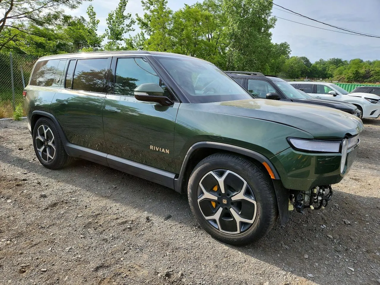 2024 Rivian R1S Adventure