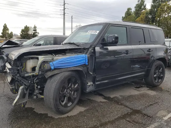 2021 Land Rover Defender 110 X-DYNAMIC HSE
