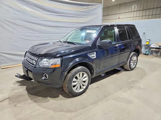 2014 Land Rover LR2 HSE LUX