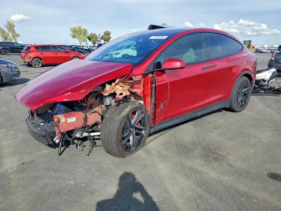 2026 Tesla Model X Plaid