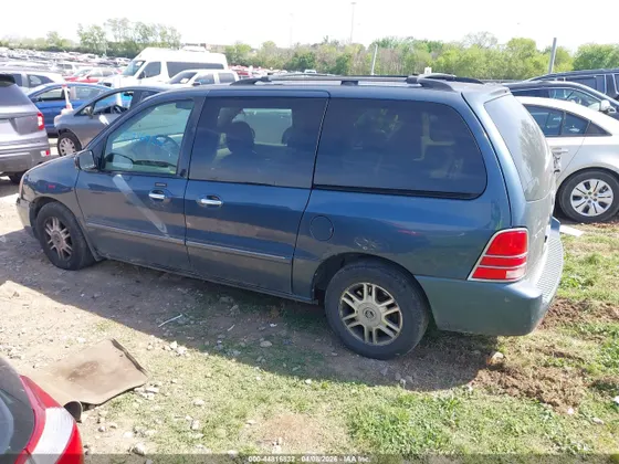 2005 Mercury Monterey Luxury