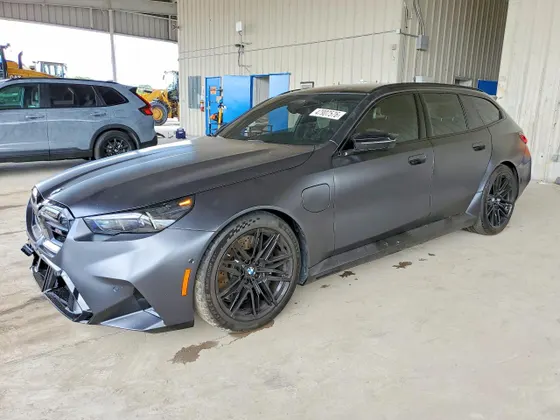 2026 BMW M5