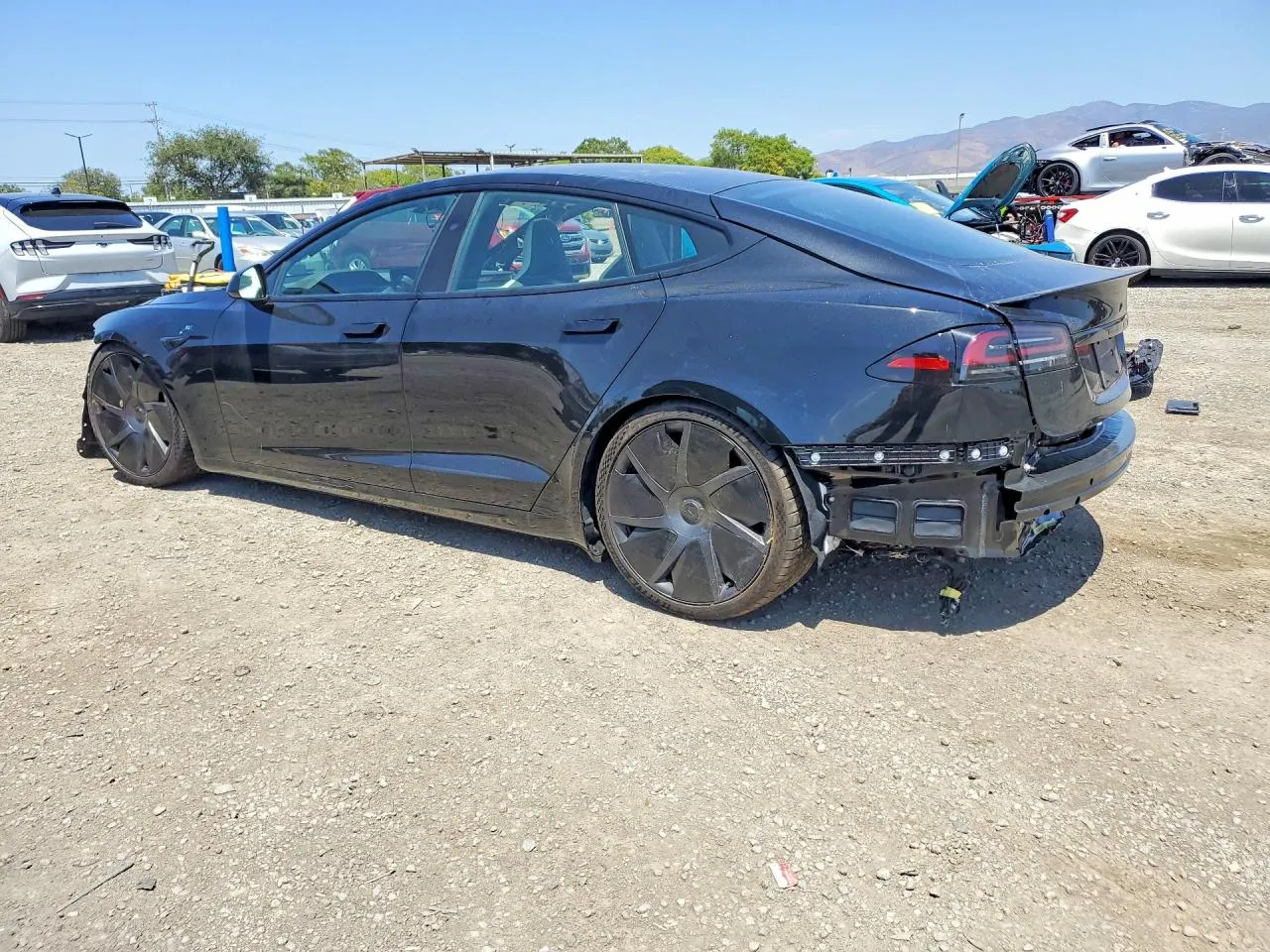 2026 Tesla Model S Plaid