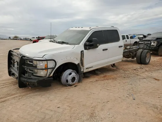 2023 Ford Super Duty F-450 DRW XL