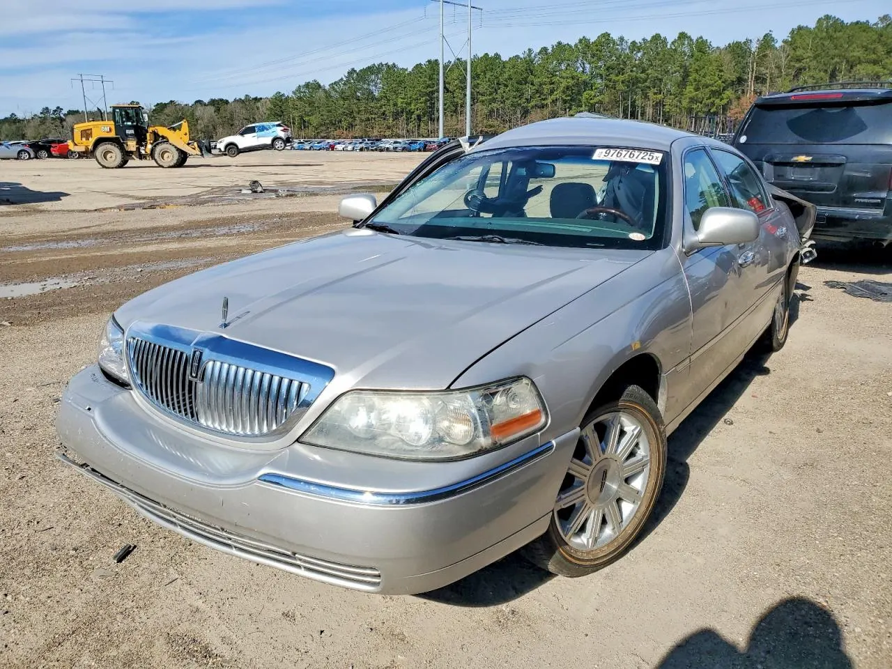 2011 Lincoln Town Car Signature Limited