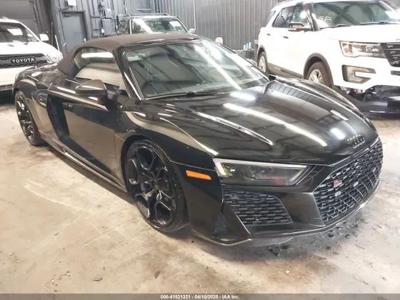 2022 Audi R8 Spyder V10 performance