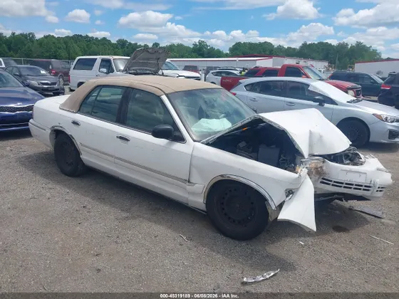 2000 Mercury Grand Marquis GS