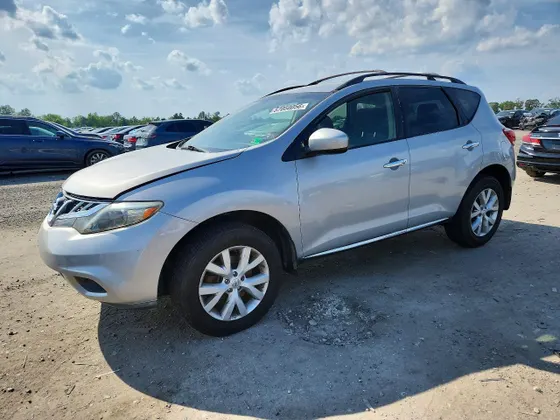 2013 Nissan Murano LE
