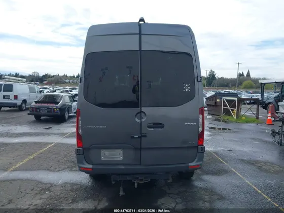 2021 Freightliner SPRINTER STANDARD ROOF V6