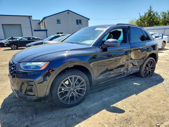 2024 Audi SQ5 Premium Plus