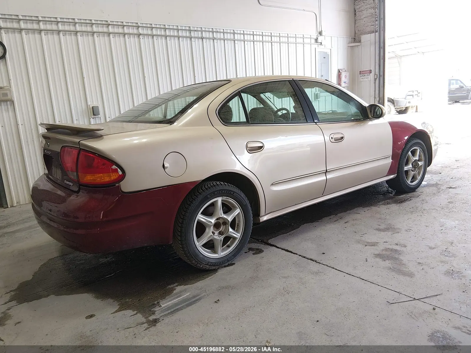 2001 Oldsmobile Alero GL2
