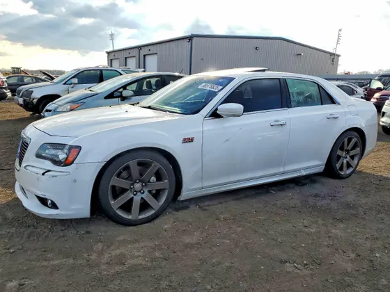 2012 Chrysler 300 SRT8