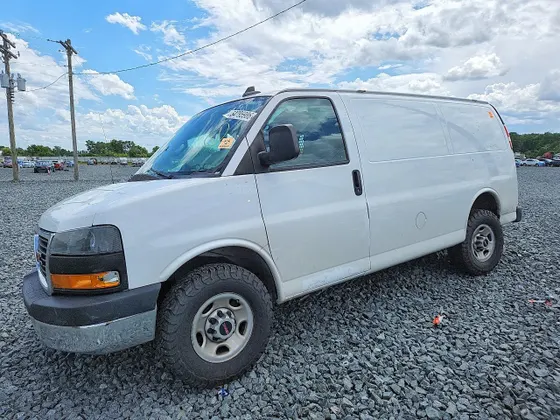 2021 GMC Savana Cargo Van SAVANA