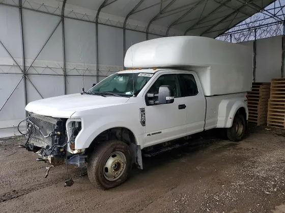 2018 Ford Super Duty F-350 DRW XL