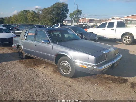 1991 Chrysler New Yorker FIFTH AVENUE