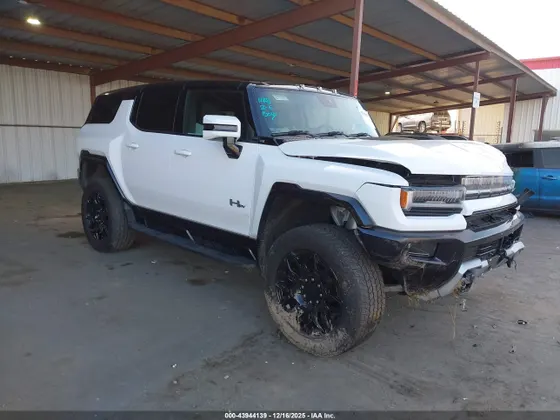 2024 GMC HUMMER EV SUV 2X
