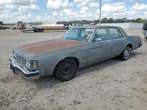 1983 Oldsmobile Delta ROYALE