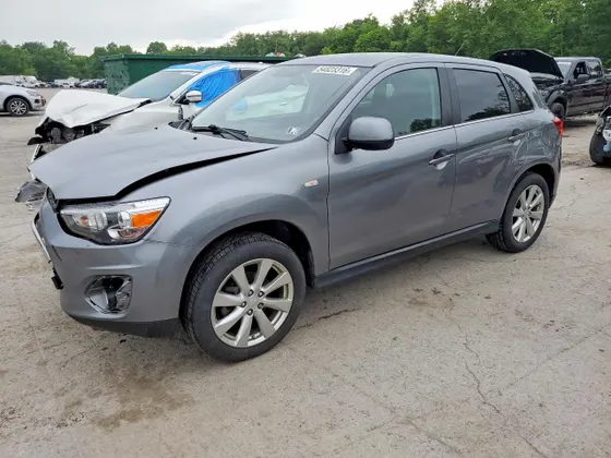 2013 Mitsubishi Outlander Sport SE