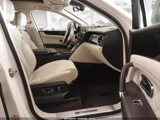 2020 Bentley Bentayga V8