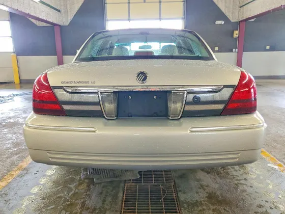 2010 Mercury Grand Marquis LS