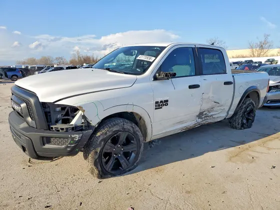 2023 Ram 1500 Classic SLT