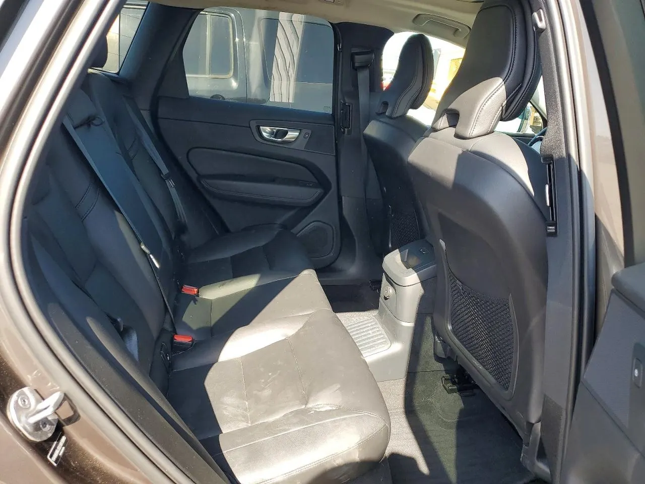 2025 Volvo XC60 Plug-In Hybrid Core