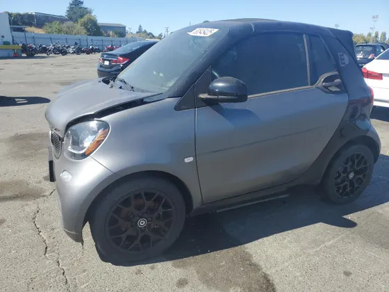 2018 smart fortwo electric drive passion
