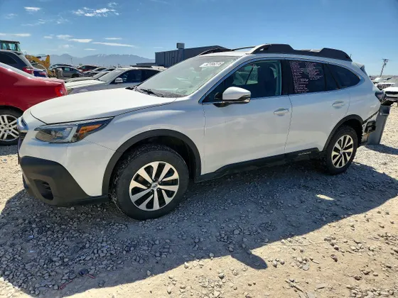 2021 Subaru Outback Premium