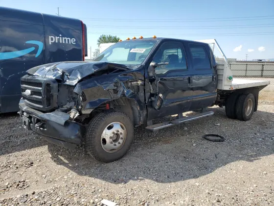 2005 Ford Super Duty F-350 DRW XL