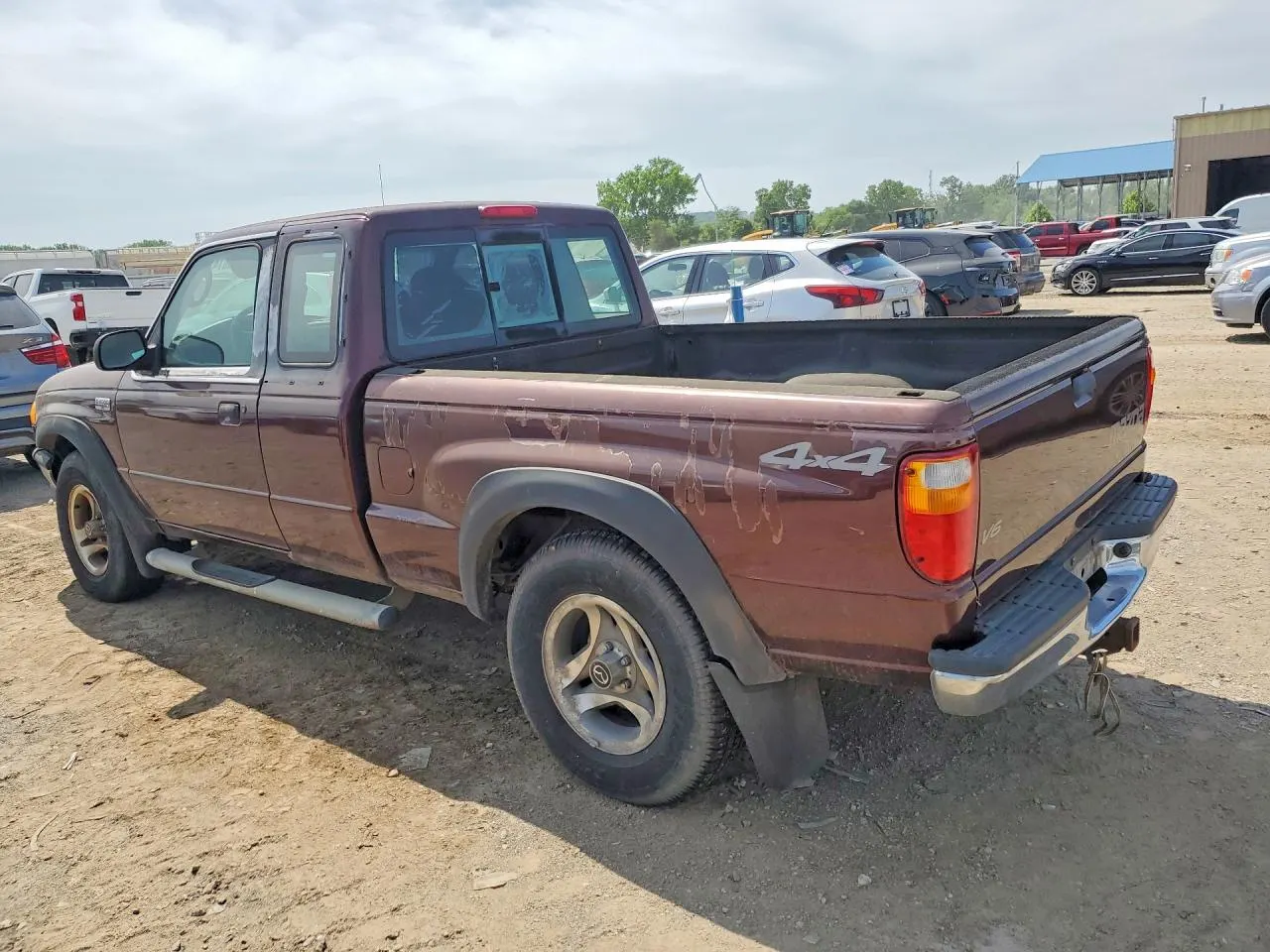 2003 Mazda B-Series 4WD Truck SE