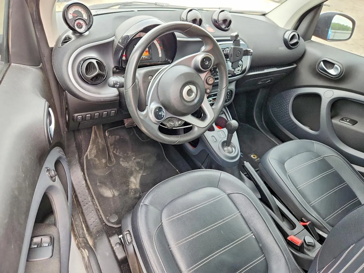2017 smart fortwo pure