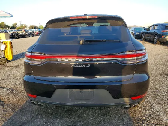 2021 Porsche Macan S