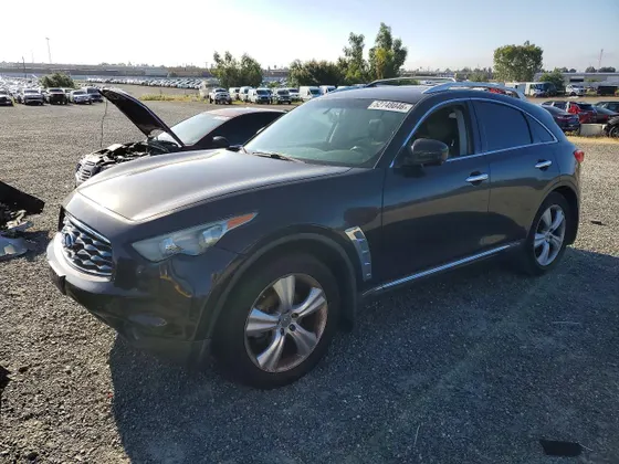 2011 INFINITI FX35