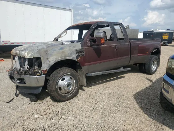 2009 Ford Super Duty F-350 DRW XL