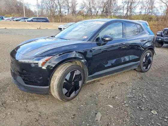 2025 Volvo EX30 Ultra